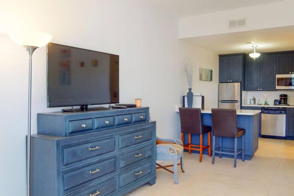 Sea Breeze, Studio 510, Beach Steps Away!+Pool+Wifi Ruskin Exterior foto